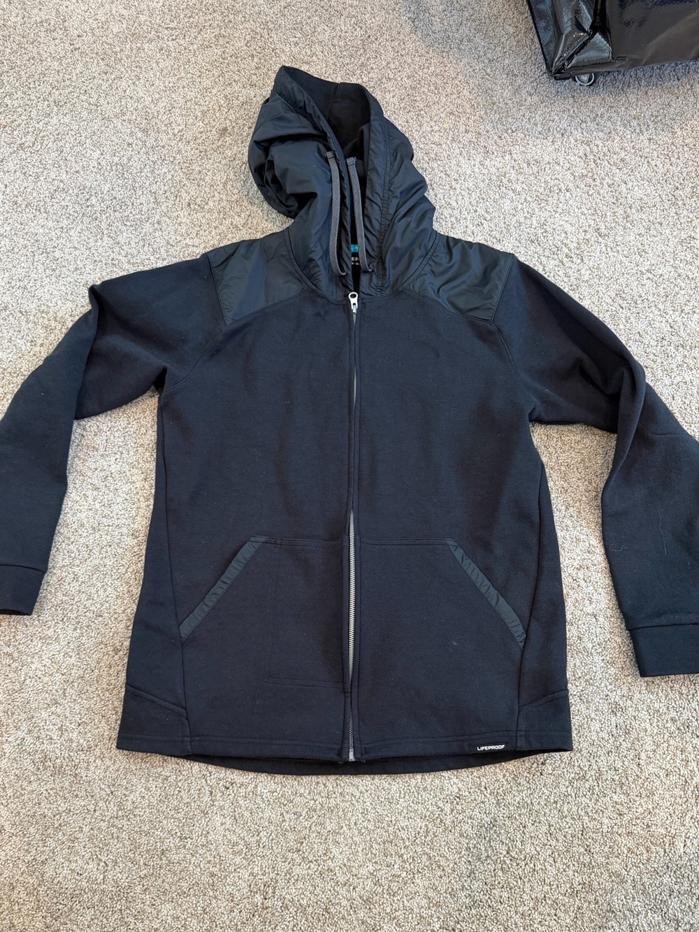 Lifeproof Mens Full Zip Hoodie. Thick. Waterproof hoodie. Size L. EUC. Athletic